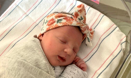 27 വർഷം സൂക്ഷിച്ച ഭ്രൂണത്തിൽനിന്ന്​ കുഞ്ഞ്​ പിറന്നു