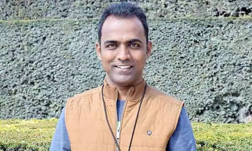 ദിസാലെ വീണ്ടും തെളിയിച്ചു; മികച്ച അധ്യാപകനാണെന്ന്​