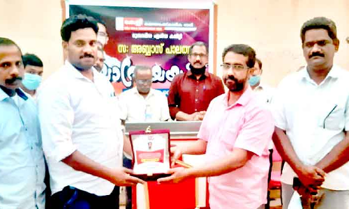 അ​ബ്ബാ​സ് പാ​ല​ത്തി​ന് കേ​ളി യാ​ത്ര​യ​യ​പ്പ് ന​ൽ​കി