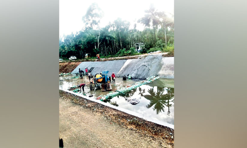 കാ​ഞ്ഞി​ര​പ്പു​ഴ ക​നാ​ൽ: മ​ന്ത്രി​യു​ടെ നി​ർ​ദേ​ശം ന​ട​പ്പാ​യി​ല്ല