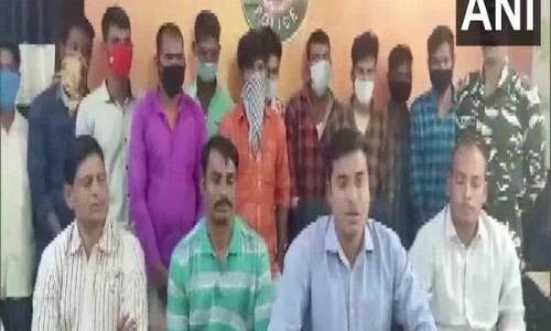 വിശാഖ പട്ടണത്ത് 12 നക്സലുകൾ കീഴടങ്ങി