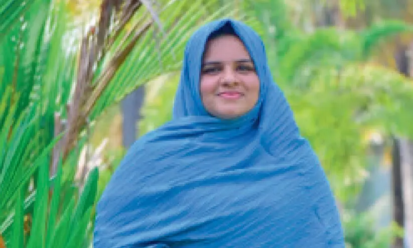 ലക്ഷദ്വീപിൽ നിന്നെത്തി ഹൃദയം കീഴടക്കിയ ഫാരിഷ ടീച്ചർ ഇനി മാട്ടൂൽ ഗ്രാമപഞ്ചായത്ത് പ്രസിഡന്റ് ലക്ഷദ്വീപിൽ നിന്നെത്തി ഹൃദയം കീഴടക്കിയ ഫാരിഷ ടീച്ചർ ഇനി മാട്ടൂൽ ഗ്രാമപഞ്ചായത്ത് പ്രസിഡന്റ്