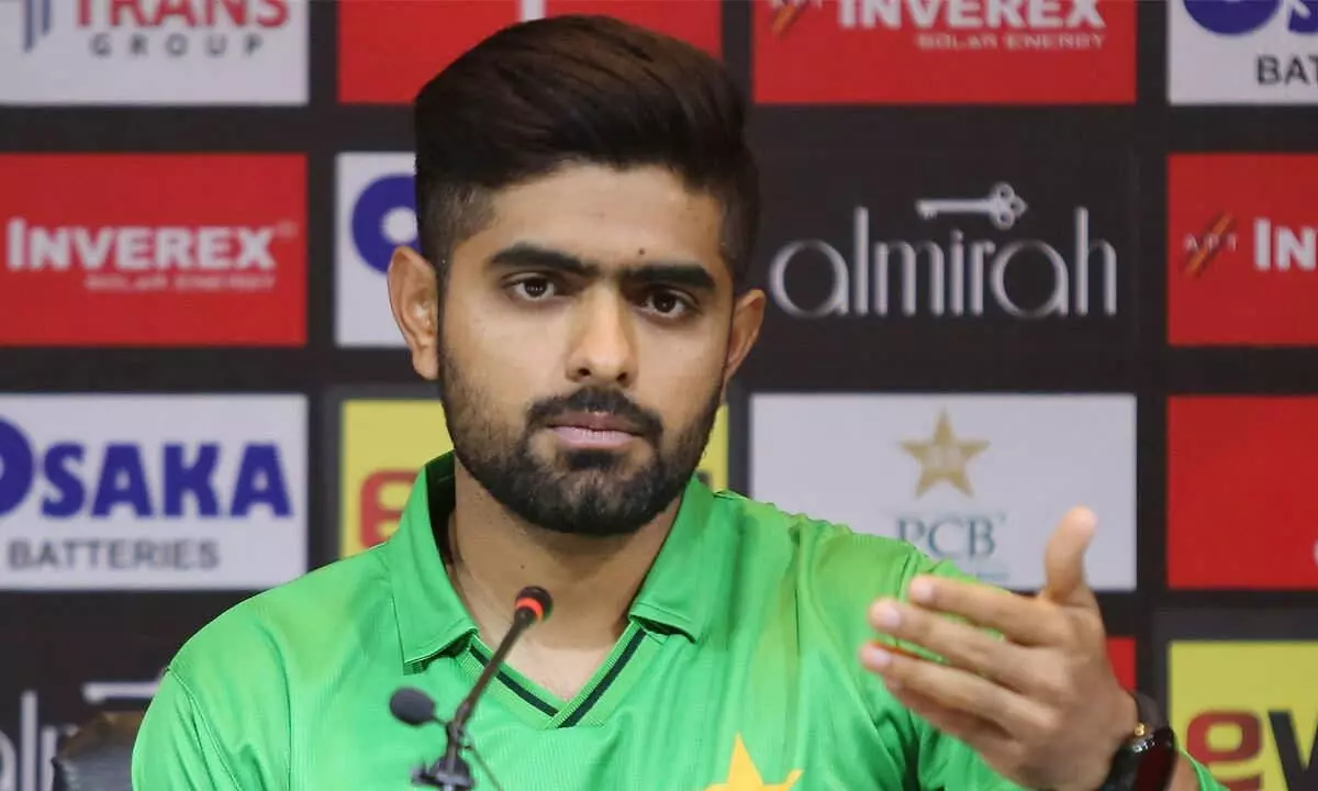 പാക് ക്രിക്കറ്റ് ടീം ക്യാപ്റ്റനെതിരായ യുവതിയുടെ പീഡനപരാതി; നടപടിയെടുക്കാത്തതിൽ വിശദീകരണം തേടി കോടതി പാക് ക്രിക്കറ്റ് ടീം ക്യാപ്റ്റനെതിരായ യുവതിയുടെ പീഡനപരാതി; നടപടിയെടുക്കാത്തതിൽ വിശദീകരണം തേടി കോടതി