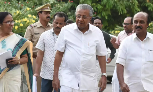 കെ​ട്ട ഭ​ര​ണ​ത്തോ​ട്​ കേ​ര​ളം ക​ണ​ക്കു​തീ​ർ​ക്കും