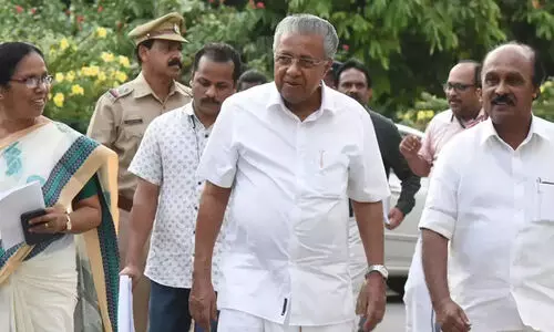 കെ​ട്ട ഭ​ര​ണ​ത്തോ​ട്​ കേ​ര​ളം ക​ണ​ക്കു​തീ​ർ​ക്കും