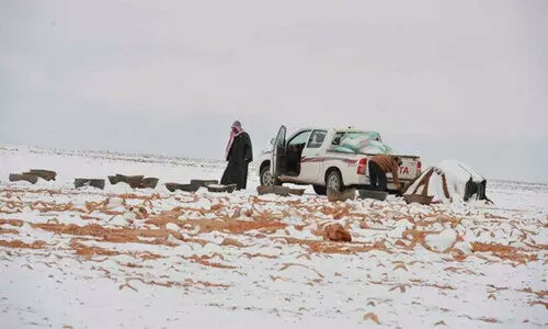 മ​ഴ​യും മ​ഞ്ഞു​വീ​ഴ്​​ച​യും:  തണുപ്പുറയും കാലത്തേക്ക്​ സൗദി അറേബ്യ