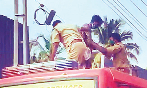 ആത്മഹത്യശ്രമം നടത്തിയ ആളെ രക്ഷപ്പെടുത്തി