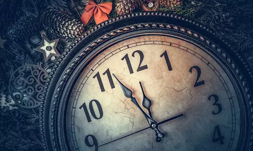 സ​ർ​ക്കാ​ർ മേ​ഖ​ല​യി​ൽ ഫ്ല​ക്​​സി സ​മ​യം നീ​ട്ടി സ​ർ​ക്കു​ല​ർ ന​ൽ​കി