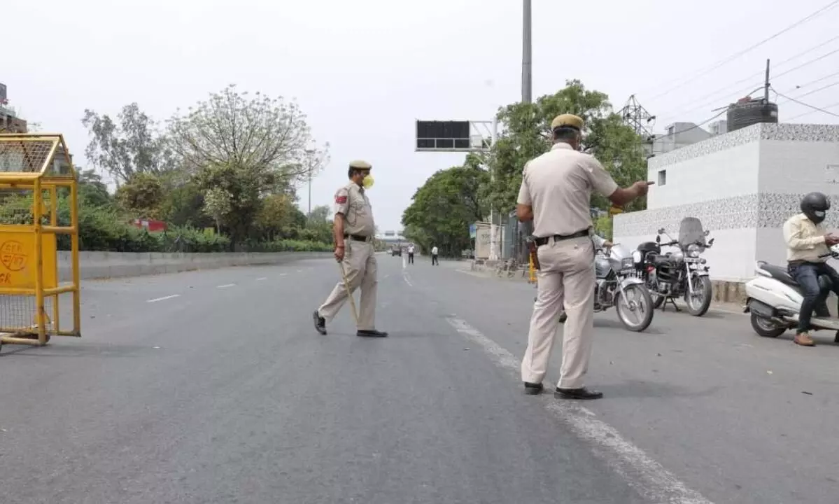 ഭാരത് ബന്ദിന് മുന്നോടിയായി നോയിഡയിൽ നിരോധനാജ്ഞ ഭാരത് ബന്ദിന് മുന്നോടിയായി നോയിഡയിൽ നിരോധനാജ്ഞ