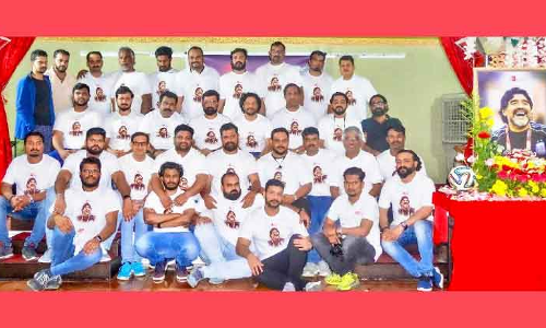 റിയാദ് ടാക്കീസ് ഡീഗോ മറഡോണയെ അനുസ്മരിച്ചു