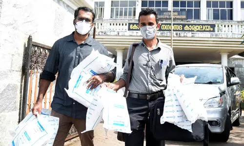 2,200 വോട്ടർമാർ കോവിഡ്​ ബാധിതരും നിരീക്ഷണത്തിലുള്ളവരും