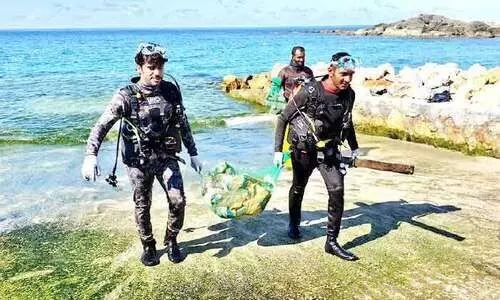 മസീറ ദ്വീപിൽ കടൽത്തീരങ്ങളും പവിഴപ്പുറ്റുകളും ശുചീകരിച്ചു