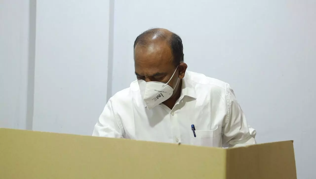 minister p thilothaman