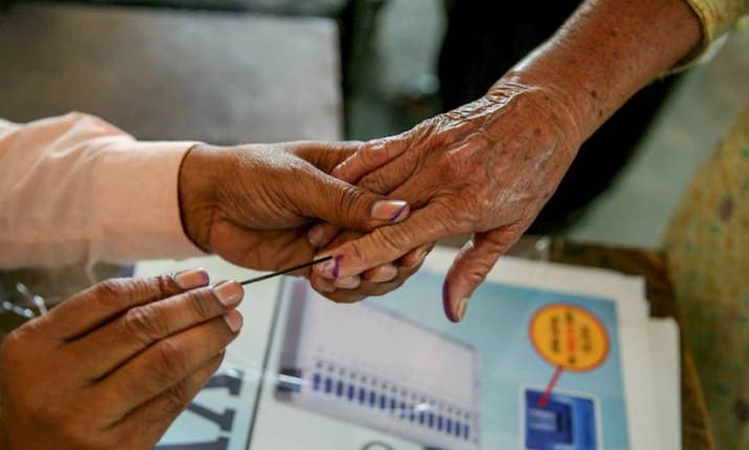 തദ്ദേശ തെരഞ്ഞെടുപ്പ് ഒന്നാംഘട്ടം; പോളിങ് ശതമാനം 72ന് മുകളിൽ തദ്ദേശ തെരഞ്ഞെടുപ്പ് ഒന്നാംഘട്ടം; പോളിങ് ശതമാനം 72ന് മുകളിൽ