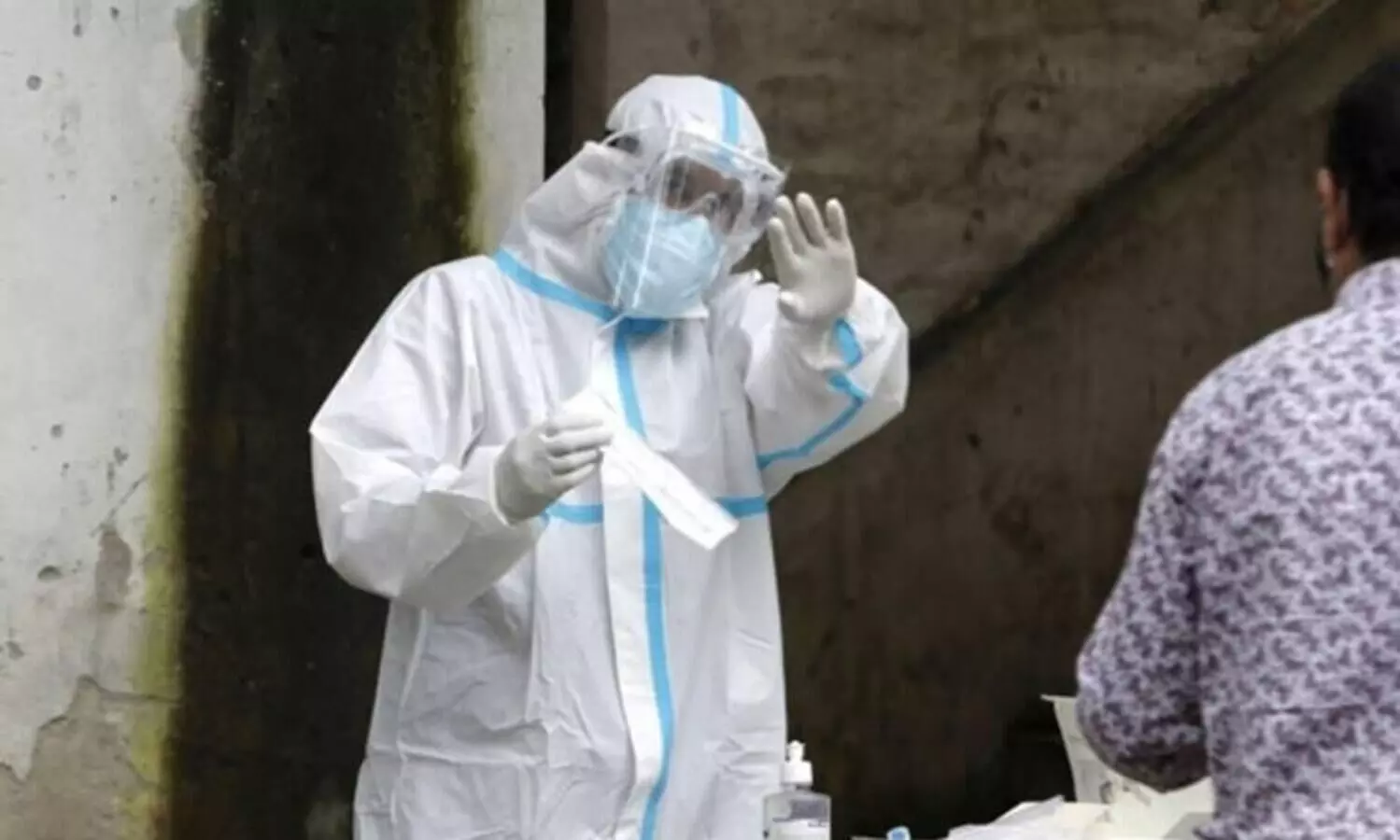 ഇന്ന് 6185 പേര്‍ക്ക് കോവിഡ്; ടെസ്റ്റ് പോസിറ്റിവിറ്റി നിരക്ക് 9.99