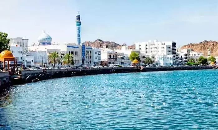 ഒമാനിലേക്ക് ഇന്ത്യക്കാർക്ക് ഇനി വിസയില്ലാതെ വരാം