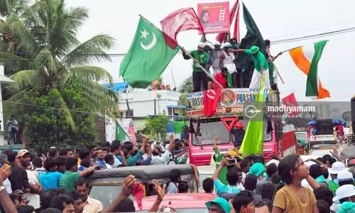 day before polling in wayanad, silent campaign