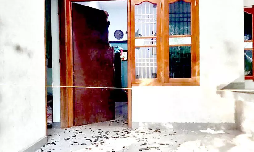Changaroth bombed the house of the leftist candidate