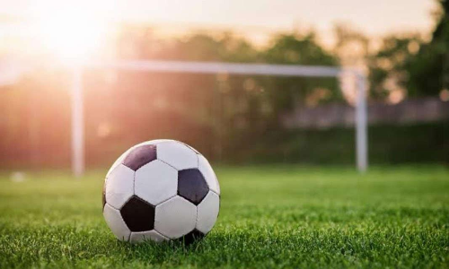 ഗ്രൗണ്ടുണ്ടോ, വോട്ടുണ്ട്​; സ്ഥാനാർഥികളുടെ ഉള്ളുപൊള്ളിച്ച് ന്യൂജൻ ഡിമാൻഡുകൾ