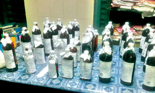 തെരഞ്ഞെടുപ്പിനിടെ മദ്യക്കച്ചവടം രണ്ടു ദിവസത്തിനിടെ പിടികൂടിയത് 87 ലിറ്റർ