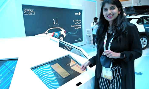 ഒന്ന്​ തൊട്ടാൽ സകലതും അറിയാം