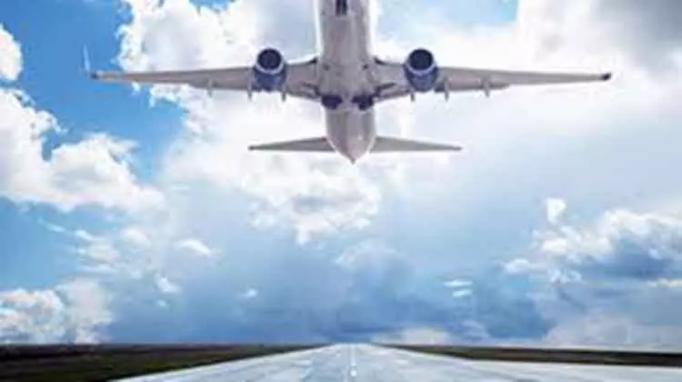 ആരോഗ്യമന്ത്രാലയ ജീവനക്കാർക്കും ബന്ധുക്കൾക്കും നേരിട്ട്​ കുവൈത്തിലേക്ക്​ വരാം