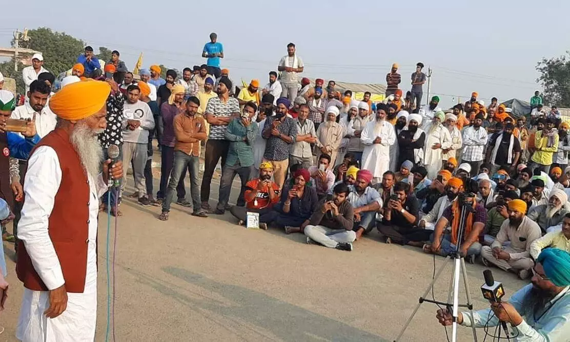 കർഷകർക്കുമുന്നിൽ സർക്കാർ മുട്ടുമടക്കുന്നു? ബില്ലിലെ ഏത്​ വ്യവസ്​ഥയും പുനഃപ്പരിശോധിക്കുമെന്ന്​ കേന്ദ്രമന്ത്രി