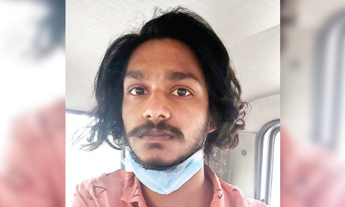 സമൂഹ മാധ്യമങ്ങളിലൂടെ വശീകരിച്ച് പെൺകുട്ടികളെ പീഡനത്തിനിരയാക്കി; യുവാവ് പിടിയിൽ