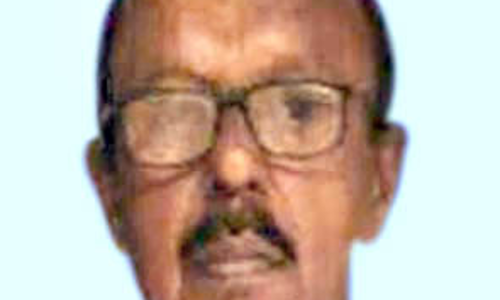 ടി​പ്പ​റി​ന​ടി​യി​ല്‍പെ​ട്ട് സ്‌​കൂ​ട്ട​ര്‍ യാ​ത്രി​ക​ൻ മ​രി​ച്ചു