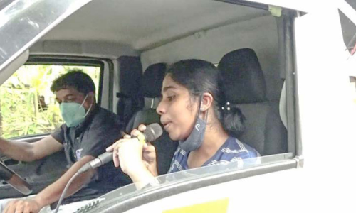 അമ്മക്ക് വേണ്ടി മകളുടെ മൈക്ക് അനൗൺസ്മെൻറ്