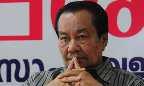 മലയാളത്തിലെ ഏറ്റവും മികച്ച ദേശ പുരാവൃത്തമാണ് തൃക്കോട്ടൂര്‍ പെരുമ, യു.എ. ഖാദറിന്‍റെ വിയോഗം കനത്ത നഷ്ടം -ചെന്നിത്തല