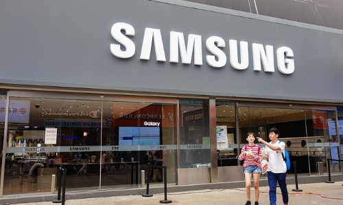 ചൈന വേണ്ട; തങ്ങളുടെ പ്രധാനപ്പെട്ട ഫാക്​ടറി ഇന്ത്യയിലേക്ക്​ മാറ്റി സാംസങ്​