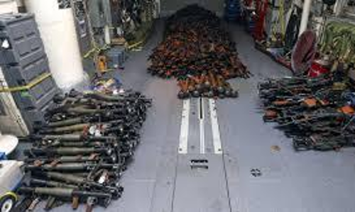 സ്​ഫോടക വസ്​തുക്കളുമായി വന്ന ഹൂതി ബോട്ടുകൾ സഖ്യസേന തകർത്തു