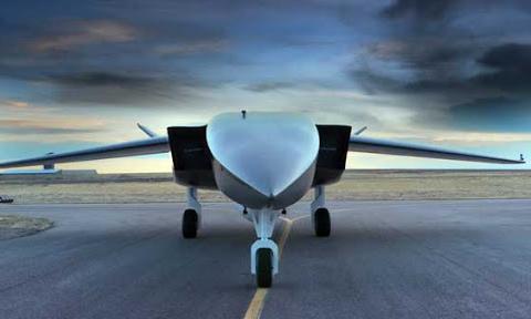 റാവൺ എക്​സ്​: ലോകത്തിലെ ഏറ്റവുംവലിയ ആളില്ലാ വിമാനം; ഉപഗ്രഹങ്ങൾ വിക്ഷേപിക്കാനും ഉപയോഗിക്കാം