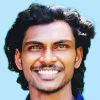 ബൈ​ക്ക​പ​ക​ട​ത്തി​ൽ പ​രി​ക്കേ​റ്റ യു​വാ​വ്​ മ​രി​ച്ചു