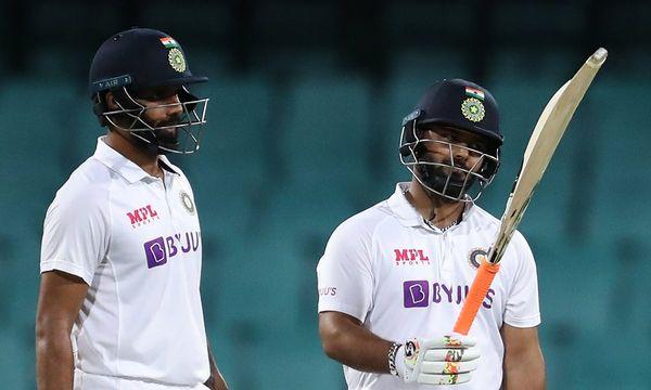 വി​ഹാ​രി​ക്കും പ​ന്തി​നും സെ​ഞ്ച്വ​റി; സ​ന്നാ​ഹ​ത്തി​ൽ ക​സ​റി ഇ​ന്ത്യ