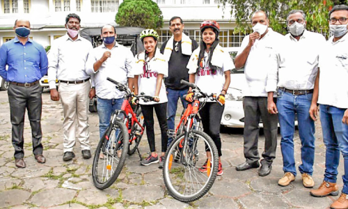 ടൂ​റി​സം മേ​ഖ​ല​ക്ക് ഉ​ണ​ര്‍വേ​കി പെ​ണ്‍കു​ട്ടി​ക​ളു​ടെ സൈ​ക്കി​ള്‍ റാ​ലി