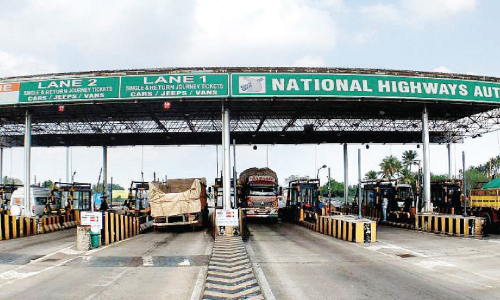 പോ​യ​ത് ഒ​രു ത​വ​ണ; ഫാ​സ്​​ടാ​ഗി​ല്‍നി​ന്ന് അ​ഞ്ച്​ ത​വ​ണ ടോ​ള്‍ ഈ​ടാ​ക്കി​​യെ​ന്ന്​