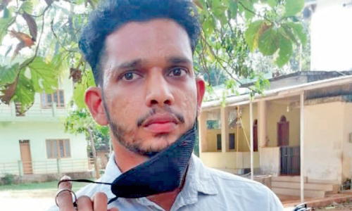 സ്‌കൂട്ടറില്‍ സഞ്ചരിച്ച യുവതിയെ ചവിട്ടിവീഴ്ത്തി; യുവാവ് അറസ്​റ്റില്‍