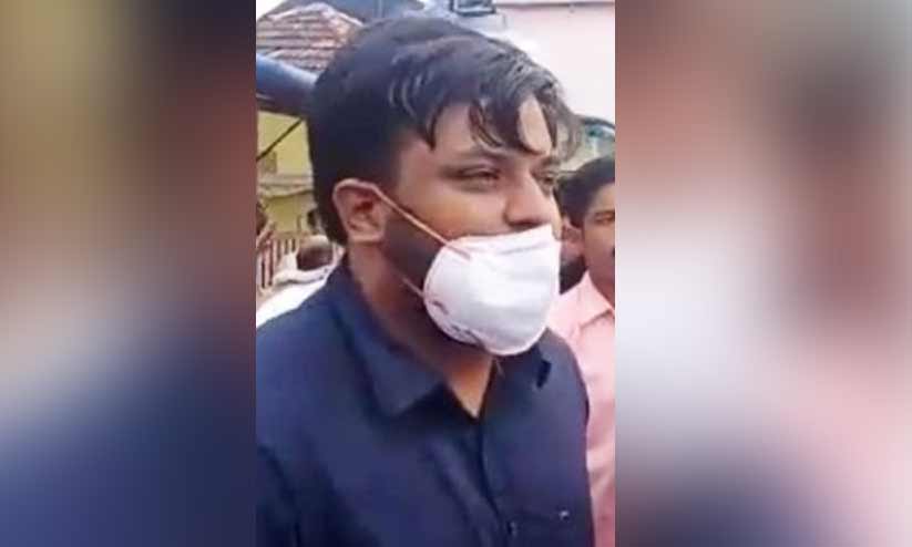 റഊഫ് ഷെരീഫിൻെറ അറസ്റ്റ് പൗരത്വ പ്രക്ഷോഭത്തിൻെറ പകപോക്കലെന്ന്; ഇ.ഡി നീക്കത്തിൽ വ്യാപക പ്രതിഷേധം റഊഫ് ഷെരീഫിൻെറ അറസ്റ്റ് പൗരത്വ പ്രക്ഷോഭത്തിൻെറ പകപോക്കലെന്ന്; ഇ.ഡി നീക്കത്തിൽ വ്യാപക പ്രതിഷേധം