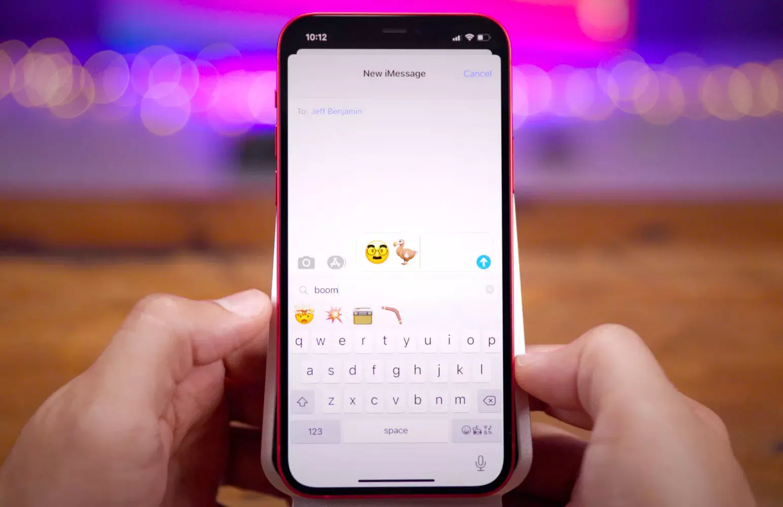 ഐ.ഒ.എസ്​ 14 ചതിച്ചു, മെസ്സേജുകൾ വരുന്നില്ല; പരാതിയുമായി ഐഫോൺ യൂസർമാർ