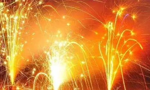 ജനവാസ കേന്ദ്രത്തിൽ പടക്കം പൊട്ടിച്ച യുവാവ്​ അറസ്​റ്റിൽ