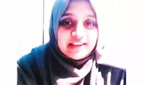 ഫാ​ഷി​സ്​​റ്റ്​ ഭ​ര​ണ​കൂ​ടം മ​നു​ഷ്യാ​വ​കാ​ശം ച​വി​ട്ടി​മെ​തി​ക്കു​ന്നു –പി. ​റു​ക്സാ​ന