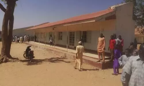 നെജീരിയയിലെ സ്‌കൂളിൽനിന്ന്‌ നാനൂറോളം കുട്ടികളെ തട്ടിക്കൊണ്ടുപോയി