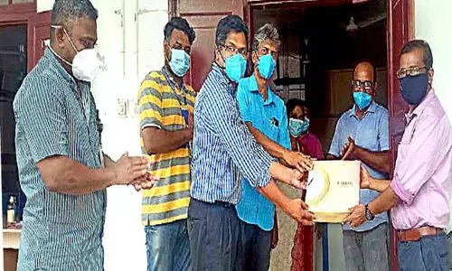 കോവിഡ് പട്ടികക്കിടയിലും ഒടുവിൽ കോവിഡ് നുഴഞ്ഞുകയറി; ശേഷം...