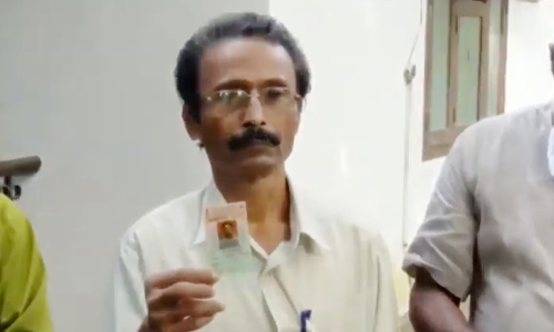 കണ്ണൂരിൽ രണ്ടിടത്ത്​ കള്ളവോട്ട്​ നടന്നതായി പരാതി​​; ​​‍​ടെ​േൻറഡ്​ ​ വോട്ട്​​ അനുവദിച്ച്​ പ്രിസൈഡിങ്​ ഓഫിസർ