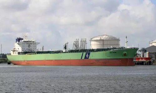 ജി​ദ്ദ​യി​ൽ എ​ണ്ണ​ക്ക​പ്പ​ലി​നു​ നേ​രെ ആ​ക്ര​മ​ണം; ഹൂ​തി​ക​ൾക്ക്​ പ​ങ്കെന്ന്​ സംശയം