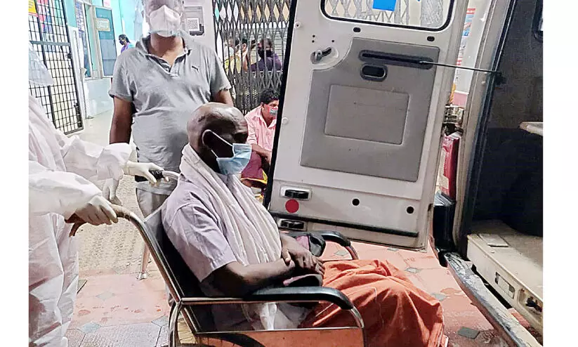 പൊലീസ് ഇടപെട്ടു; വയോധികന് ചികിത്സ ലഭിച്ചു