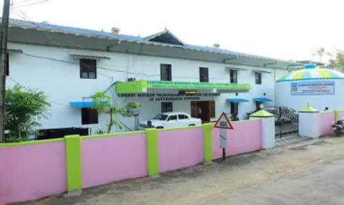 ശാ​ന്തി​ഭ​വ​നി​െ​ല അ​തി​ക്ര​മം മൂ​ന്നു​പേ​ർ​ക്കെ​തി​രെ കേ​സ്​