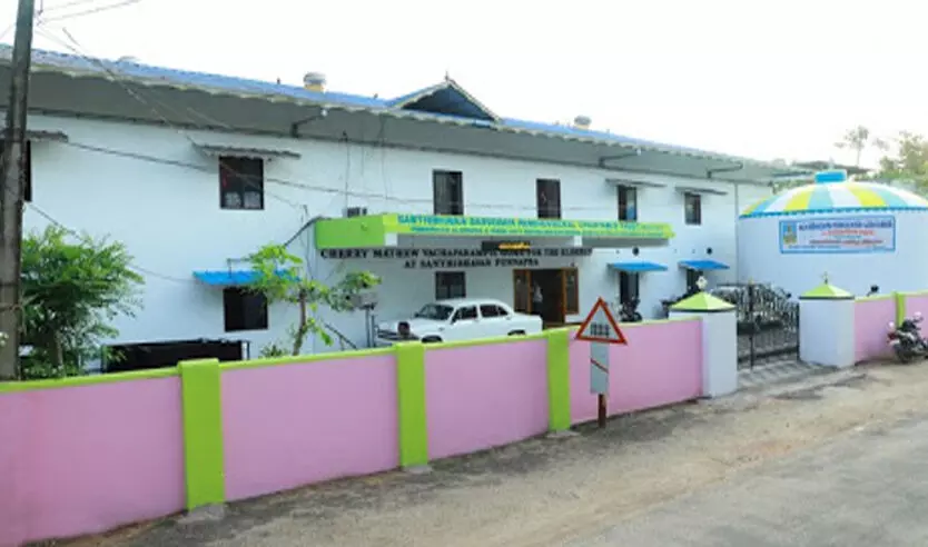 ശാ​ന്തി​ഭ​വ​നി​െ​ല അ​തി​ക്ര​മം മൂ​ന്നു​പേ​ർ​ക്കെ​തി​രെ കേ​സ്​